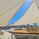 Sole 5 By Wave - Luxury 60mp Cu Terasa Si La Mare, Acces Direct Pe Plaja Ohiohi Beach- Mamaia Nord - Restaurant, Parcare Gratuita Năvodari