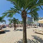 Appartement Sole 5 By Wave - Luxury 60mp Cu Terasa Si La Mare, Acces Direct Pe Plaja Ohiohi Beach- Mamaia Nord - Restaurant, Parcare Gratuita
