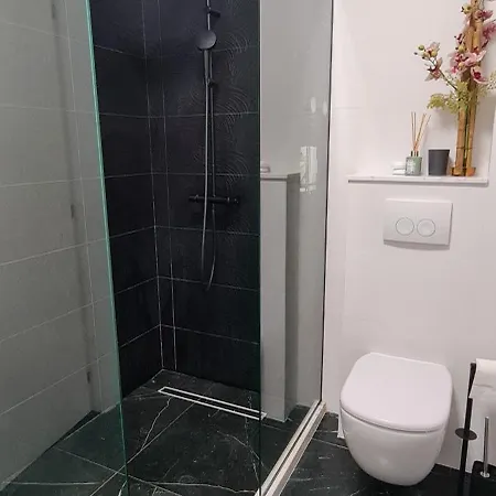 Sole 5 By Wave - Luxury 60mp Cu Terasa Si La Mare, Acces Direct Pe Plaja Ohiohi Beach- Mamaia Nord - Restaurant, Parcare Gratuita 아파트 *