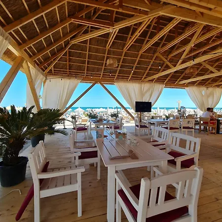 Sole 5 By Wave - Luxury 60mp Cu Terasa Si La Mare, Acces Direct Pe Plaja Ohiohi Beach- Mamaia Nord - Restaurant, Parcare Gratuita Apartman *