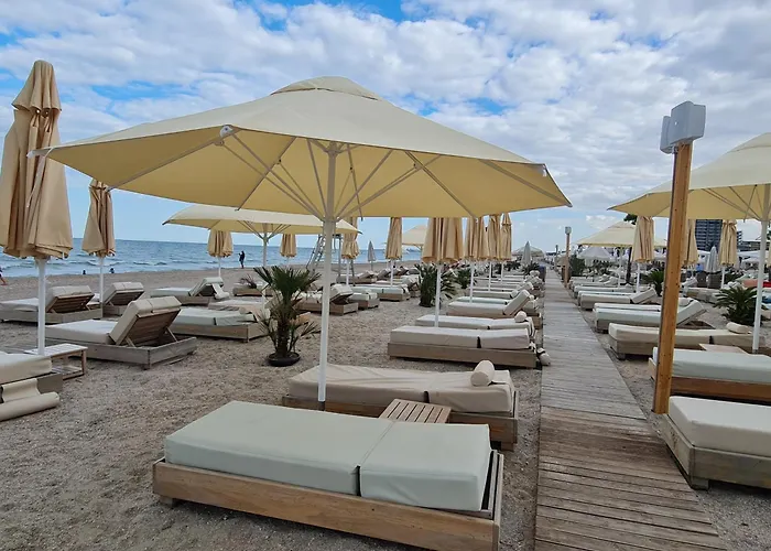 Sole 5 By Wave - Luxury 60mp Cu Terasa Si La Mare, Acces Direct Pe Plaja Ohiohi Beach- Mamaia Nord - Restaurant, Parcare Gratuita