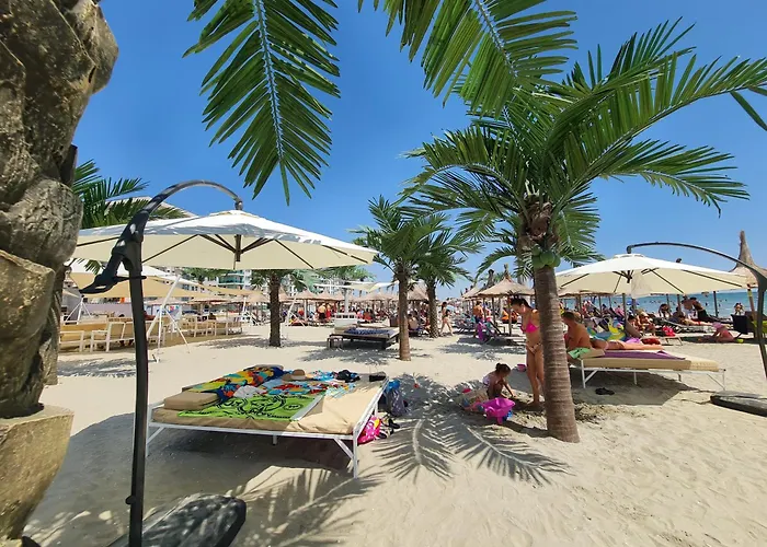 Sole 5 By Wave - Luxury 60mp Cu Terasa Si La Mare, Acces Direct Pe Plaja Ohiohi Beach- Mamaia Nord - Restaurant, Parcare Gratuita Διαμέρισμα
